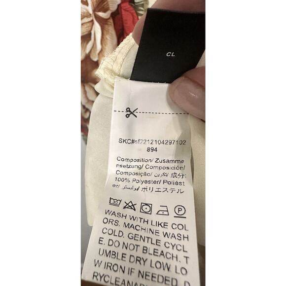 Shein Curve Women's Cream Floral Dress Long Sheer Balloon Sleeve Romantic 4X - Picture 7 of 7